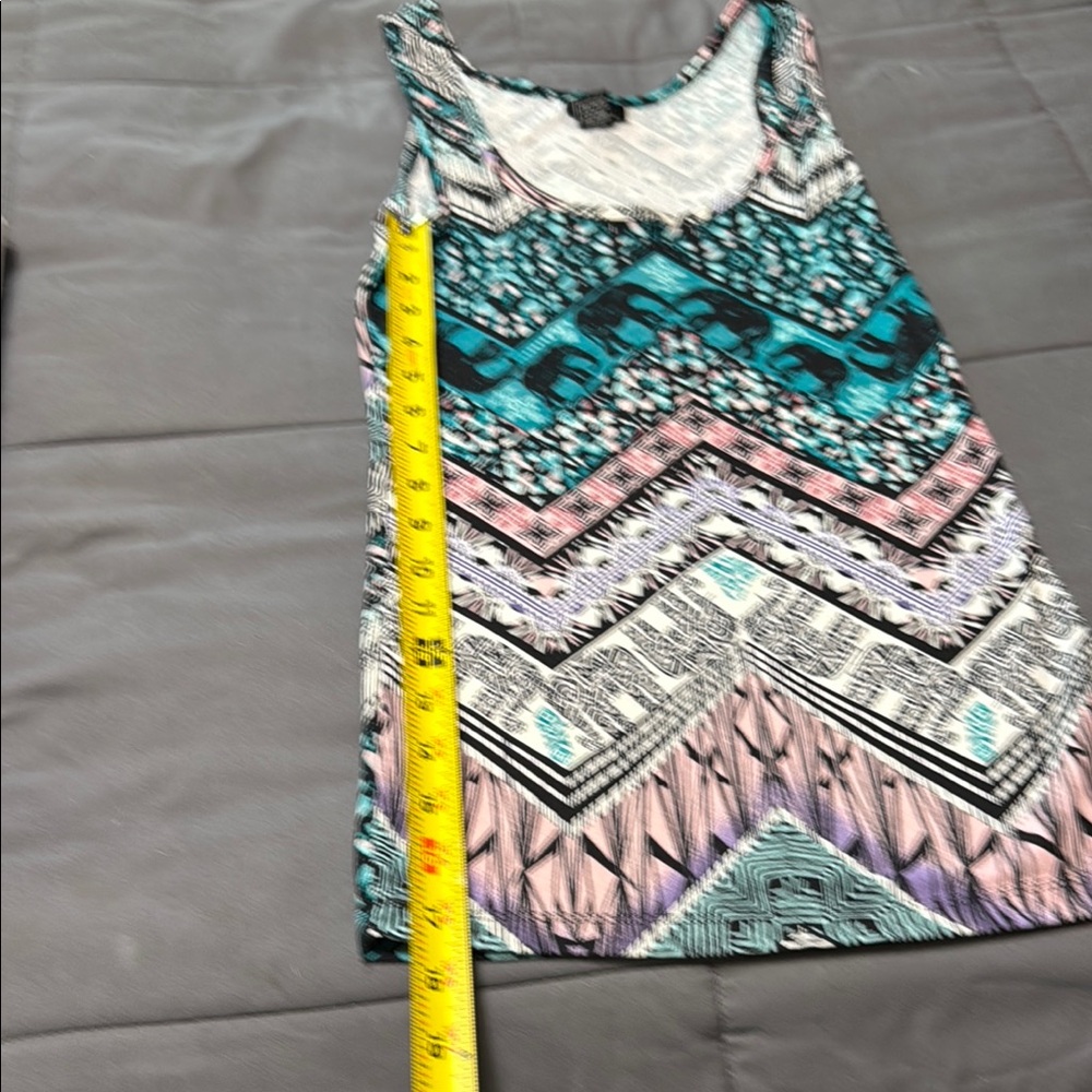 Rue21 Teal and Pink Elephant Print Tank Top - Picture 3 of 4
